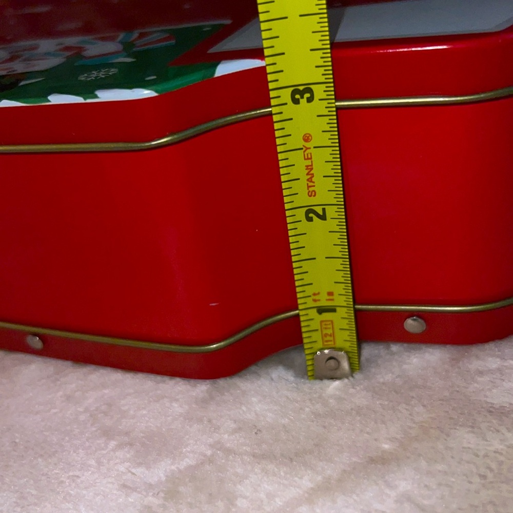 ☃️🦌🎄 2 CHRISTMAS HOLIDAY RED TRUCK SNOWMAN REINDEER TIN STORAGE GIFT CONTAINERS - Picture 13 of 15